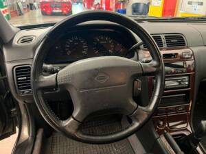 Image 9/17 de Nissan Maxima 2.0 V6 (1998)