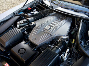Imagen 21/50 de Mercedes-Benz SLS AMG (2011)