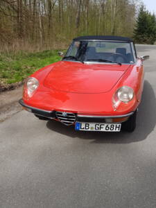 Image 5/11 de Alfa Romeo 2000 Spider Veloce (1980)