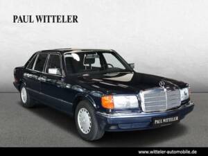 Image 4/27 of Mercedes-Benz 420 SEL (1989)