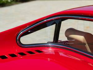 Image 22/50 de Ferrari Dino 246 GT (1971)