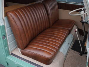 Image 13/50 of Volkswagen T1 Kombi (1962)