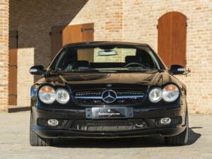 Imagen 9/50 de Mercedes-Benz SL 55 AMG (2002)