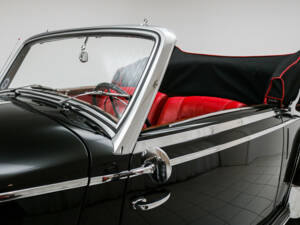 Bild 17/22 von Mercedes-Benz 170 S Cabriolet A (1952)
