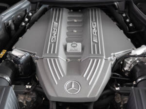 Image 55/56 de Mercedes-Benz SLS AMG (2011)