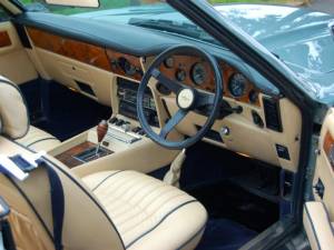 Image 21/27 of Aston Martin V8 Volante (1979)