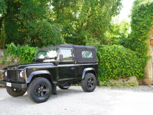 Bild 15/97 von Land Rover Defender 90 Td5 (2000)