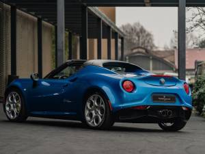 Image 2/50 of Alfa Romeo 4C Spider (2018)