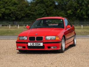 Image 19/37 of BMW M3 (1994)