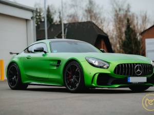 Image 3/20 of Mercedes-AMG GT-R (2018)