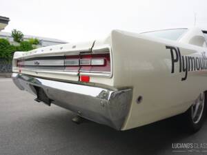 Image 27/65 de Plymouth Sport Fury (1968)