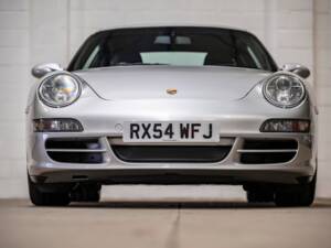 Imagen 4/8 de Porsche 911 Carrera S (2005)