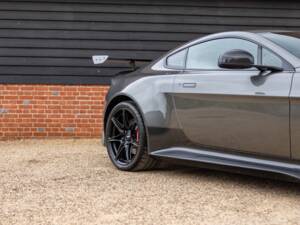 Imagen 16/50 de Aston Martin Vantage GT8 (2017)