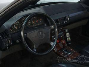 Image 8/19 of Mercedes-Benz 300 SL (1992)