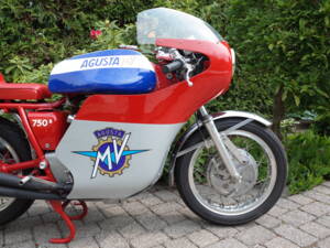 Immagine 4/36 di MV Agusta DUMMY (1972)