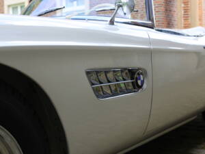 Image 27/51 of BMW 507 (1957)