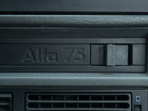 Immagine 44/50 di Alfa Romeo 75 2.0 Twin Spark (1989)