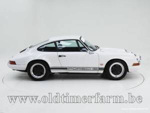 Immagine 9/15 di Porsche 911 Carrera 3.2 (1984)