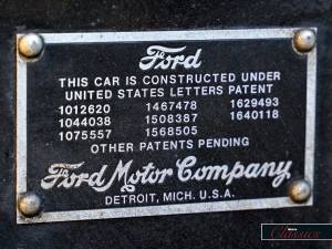 Image 19/20 of Ford Model A (1930)