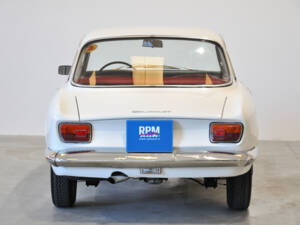 Bild 22/30 von Alfa Romeo Giulia 1600 Sprint GT (1964)