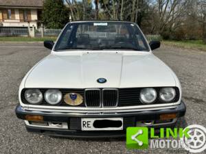 Imagen 5/10 de BMW 320i Baur TC (1984)