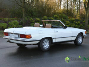 Image 5/41 of Mercedes-Benz 380 SL (1982)