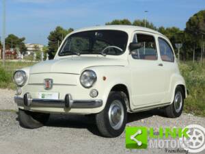 Image 3/10 de FIAT 600 D (1969)