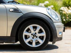 Image 22/50 de Mini Cooper D Clubman (2010)