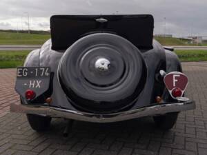 Image 5/6 de Citroën Traction Avant 7 C (1937)