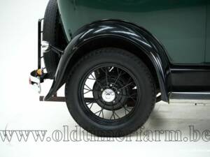 Image 14/15 of Ford Model A Tudor Sedan (1930)