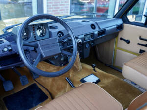 Bild 33/50 von Land Rover Range Rover Classic (1982)