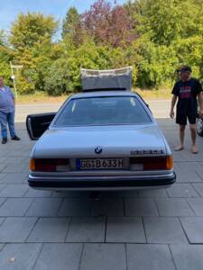 Image 5/19 of BMW 633 CSi (1977)