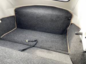 Immagine 9/17 di Volkswagen Maggiolone 1302 LS (1972)