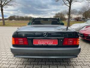 Image 6/20 de Mercedes-Benz 500 SL (1992)