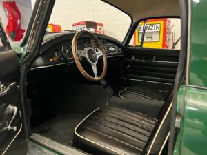 Imagen 7/17 de MG MGA 1500 (1958)