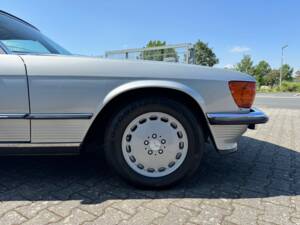 Imagen 6/72 de Mercedes-Benz 300 SL (1988)