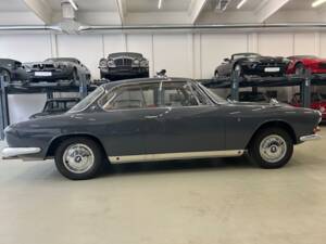 Image 4/37 of BMW 3200 CS (1964)