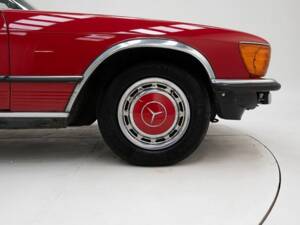 Bild 10/15 von Mercedes-Benz 280 SL (1983)
