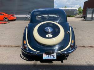 Image 4/18 de BMW 327 (1939)