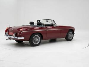 Image 2/15 de MG MGB (1974)