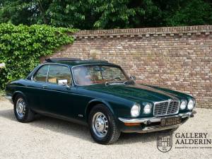 Immagine 45/50 di Jaguar XJ 6 L 4.2 (1975)