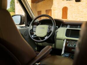 Image 40/50 de Land Rover Range Rover Autobiography SDV8 (2013)