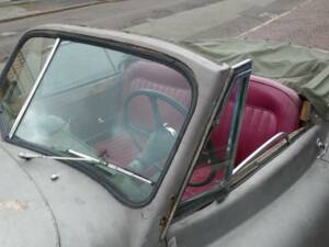 Image 10/16 of Jaguar XK 120 DHC (1950)