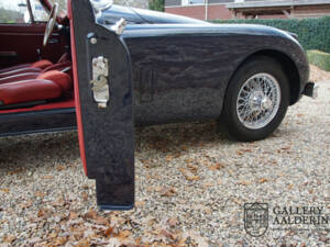 Image 28/50 of Jaguar XK 150 SE FHC (1959)