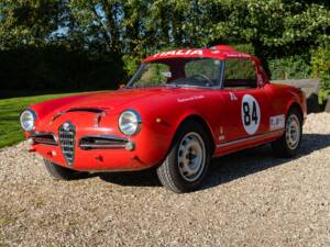 Imagen 3/60 de Alfa Romeo Giulia 1600 Spider (1963)