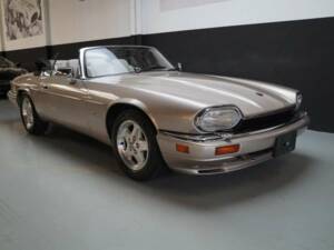 Image 2/50 de Jaguar XJS 4.0 (1995)