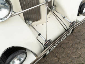 Image 40/50 of Beauford Serie 3 (2010)