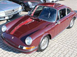 Immagine 2/20 di Porsche 911 2.2 T (1970)