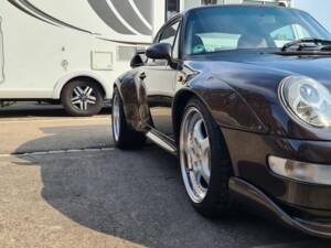 Bild 2/6 von Porsche 911 Turbo (1997)