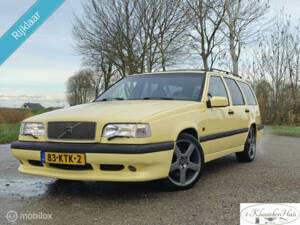 Image 1/42 of Volvo 850 T-5R (1995)